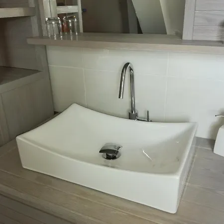 Rose Blanche Le Lude