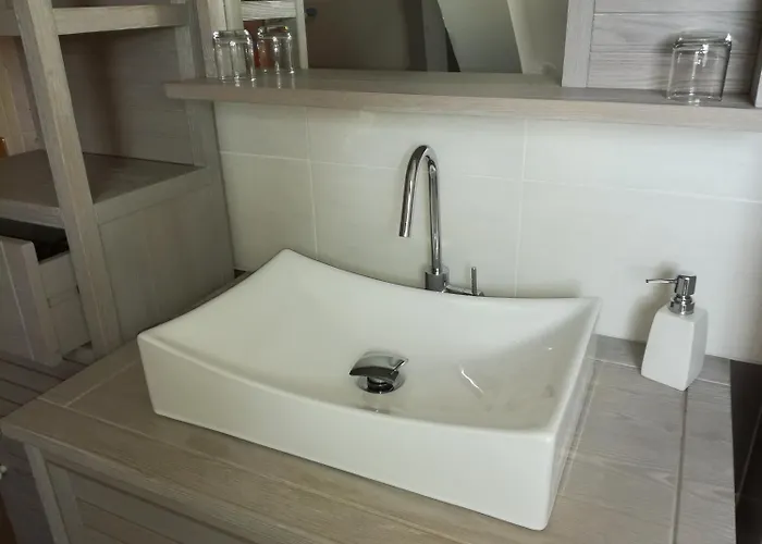 Rose Blanche Le Lude